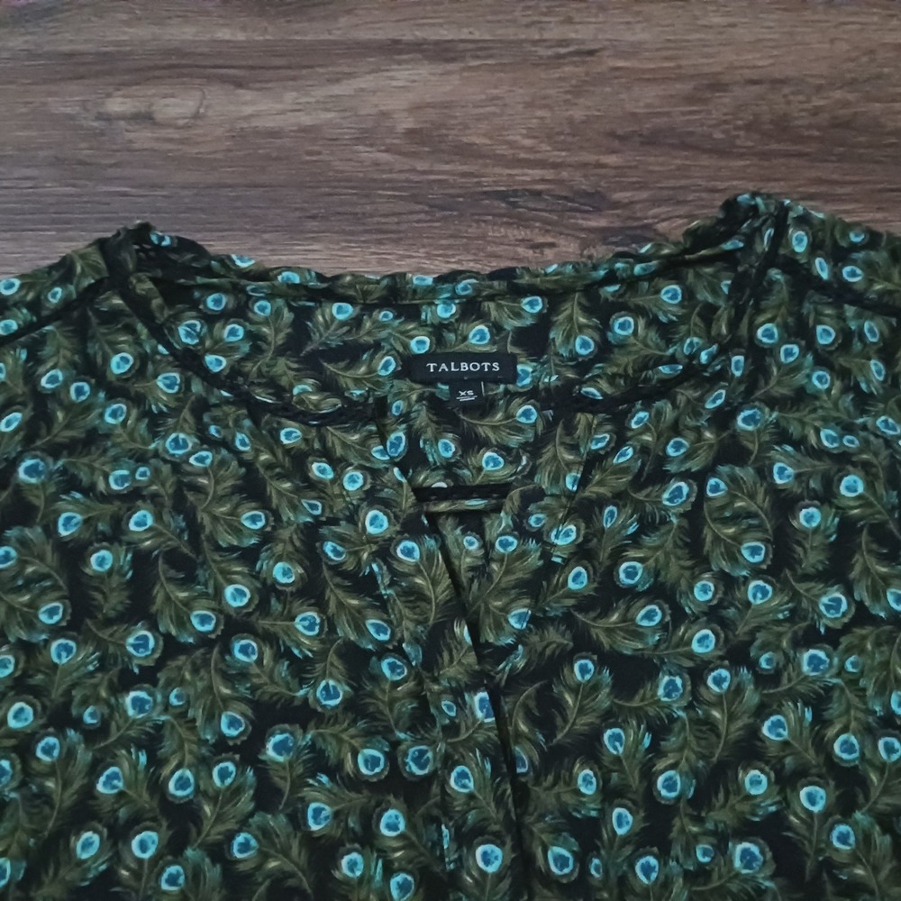 Talbots Peacock Feather Print Blouse Green Blue Lace Trim XS